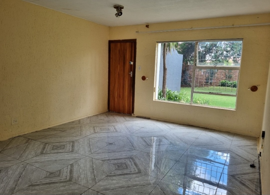 To Let 2 Bedroom Property for Rent in Pellissier Free State